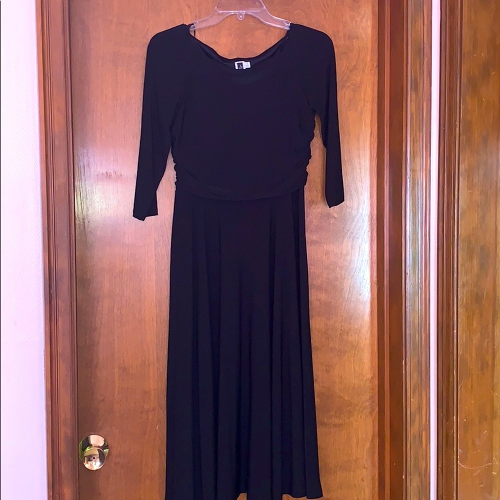 Black 3/4 sleeve waisted pleated dress